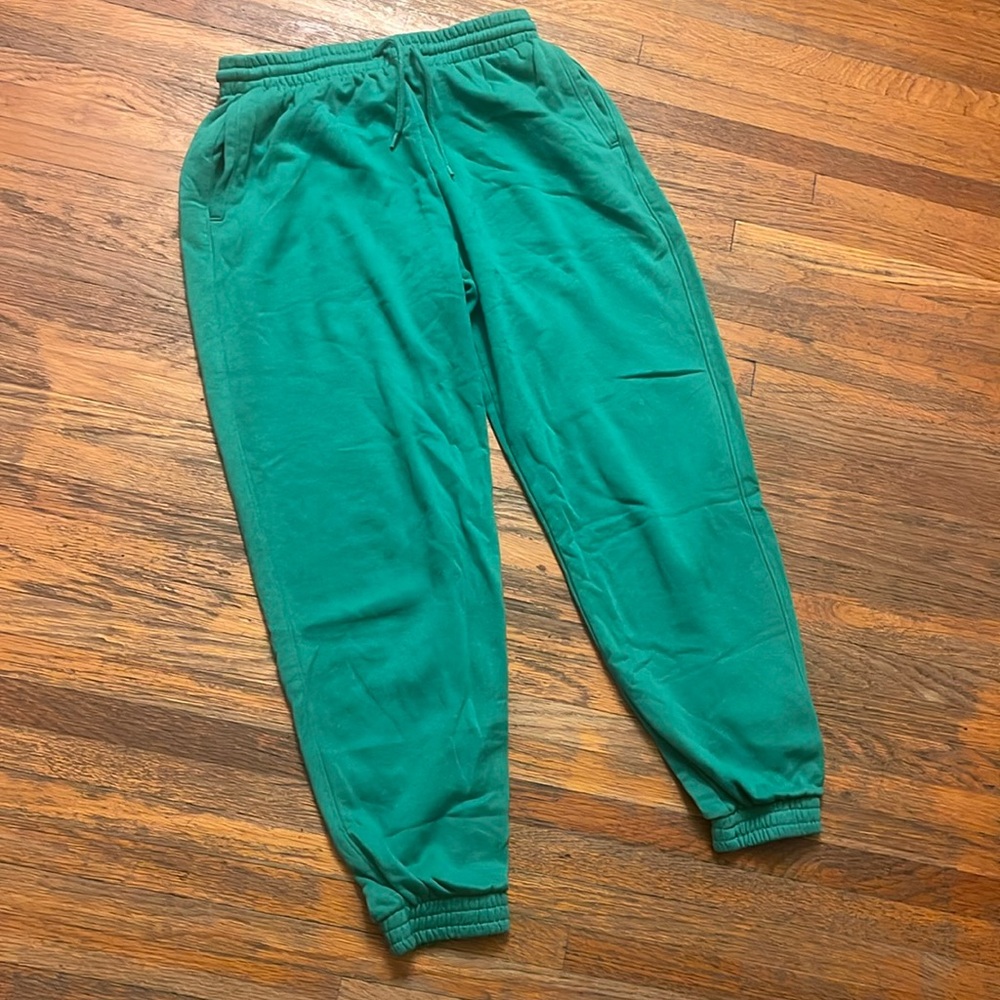 HM Divided cozy baggy joggers - size small